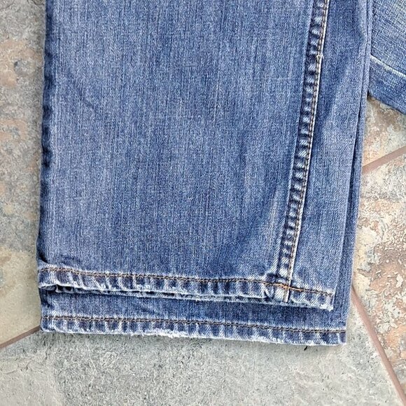 B by Bullhead 28x30 Men’s Straight Leg Denim Jeans Medium Blue Wash - Picture 3 of 11